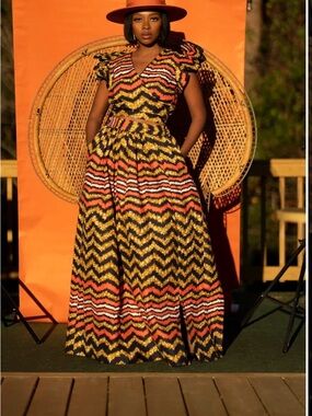 Vibrant Ace Kouture Ugoeze 2piece set in Black & Orange! Never worn! BEAUTIFUL!